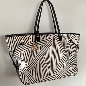 Henri Bendel West 57th Tote Bag